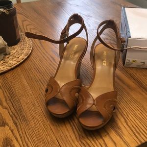 Size 7.5 Nine West Cognac Wedge Sandal